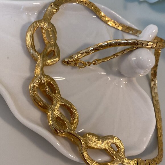 PARK LANE GOLD-PLATED KNOT NECKLACE - Picture 7 of 8